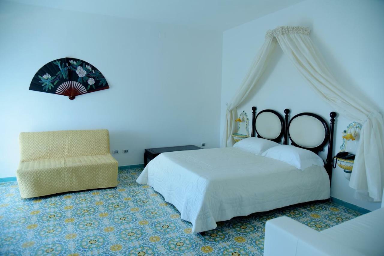 Resort & Relax Masseria Celidonia Lizzano  Buitenkant foto