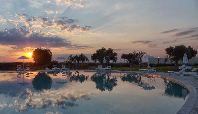 Resort & Relax Masseria Celidonia Lizzano  Buitenkant foto
